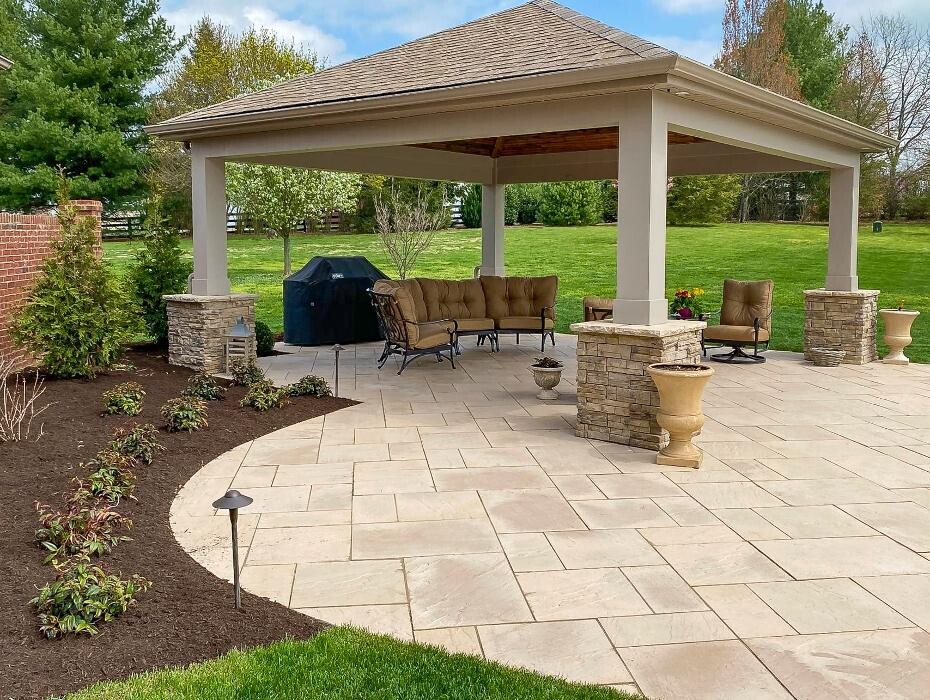 Images Outdoor Spaces