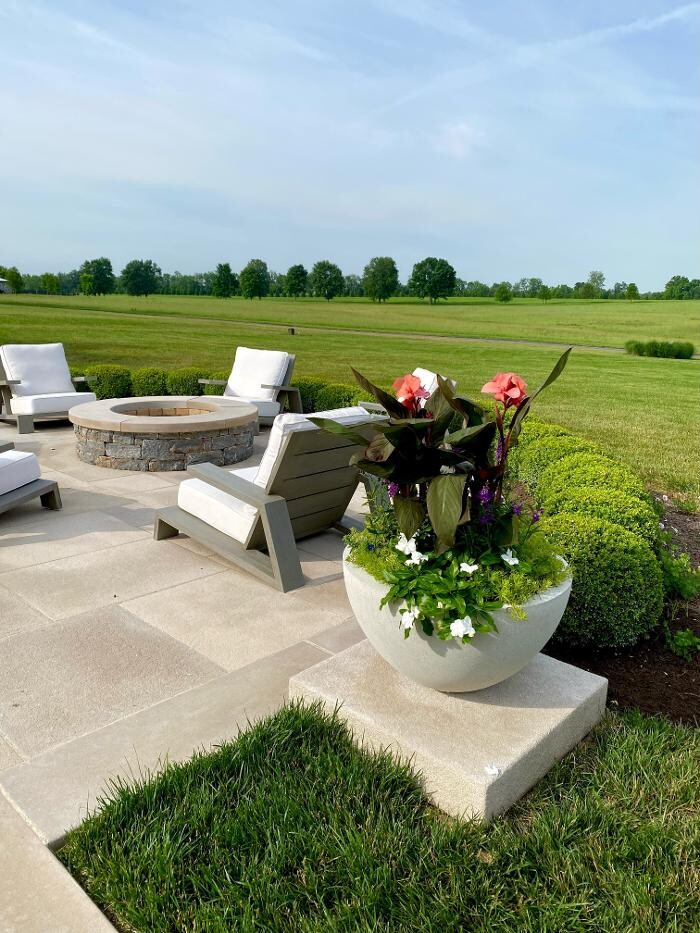 Images Outdoor Spaces