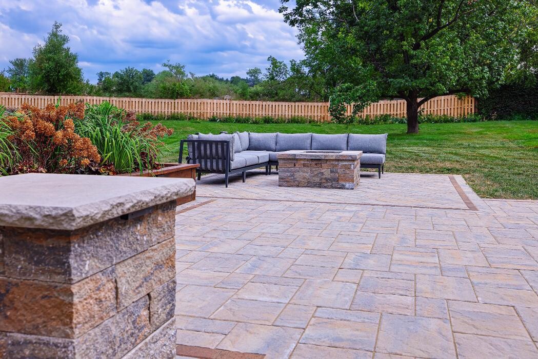 Images Outdoor Spaces