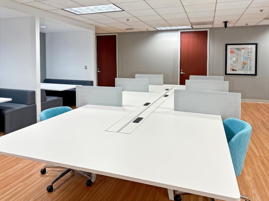 Images Regus - Charlotte - SouthPark