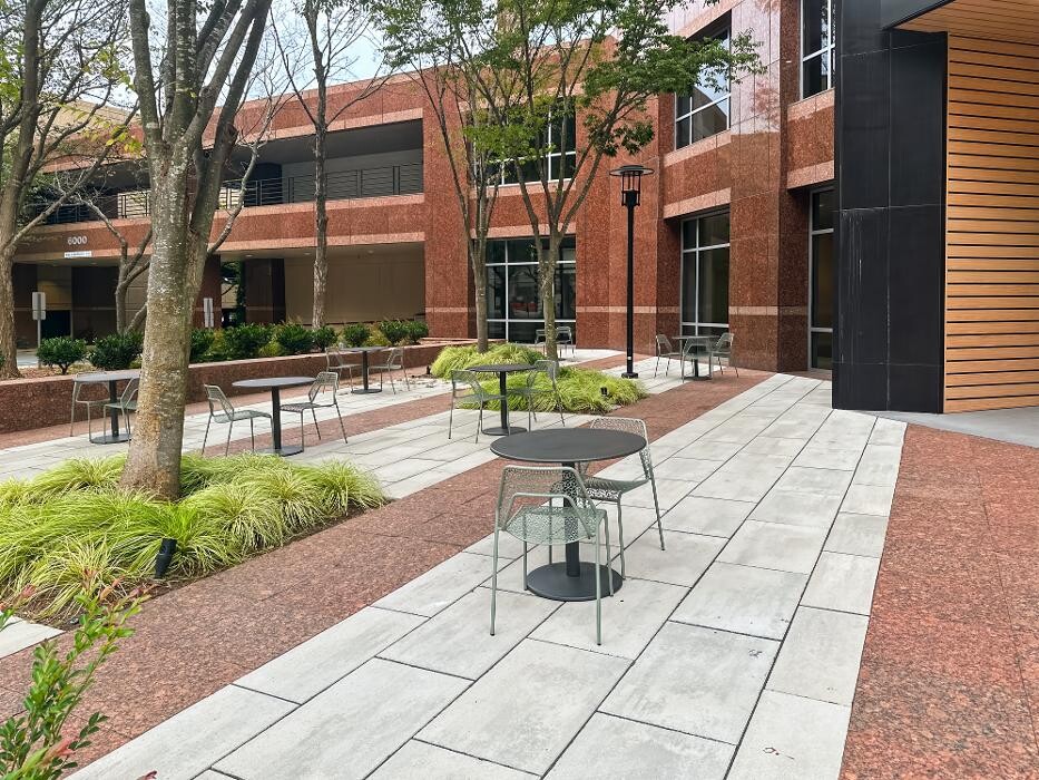 Images Regus - Charlotte - SouthPark