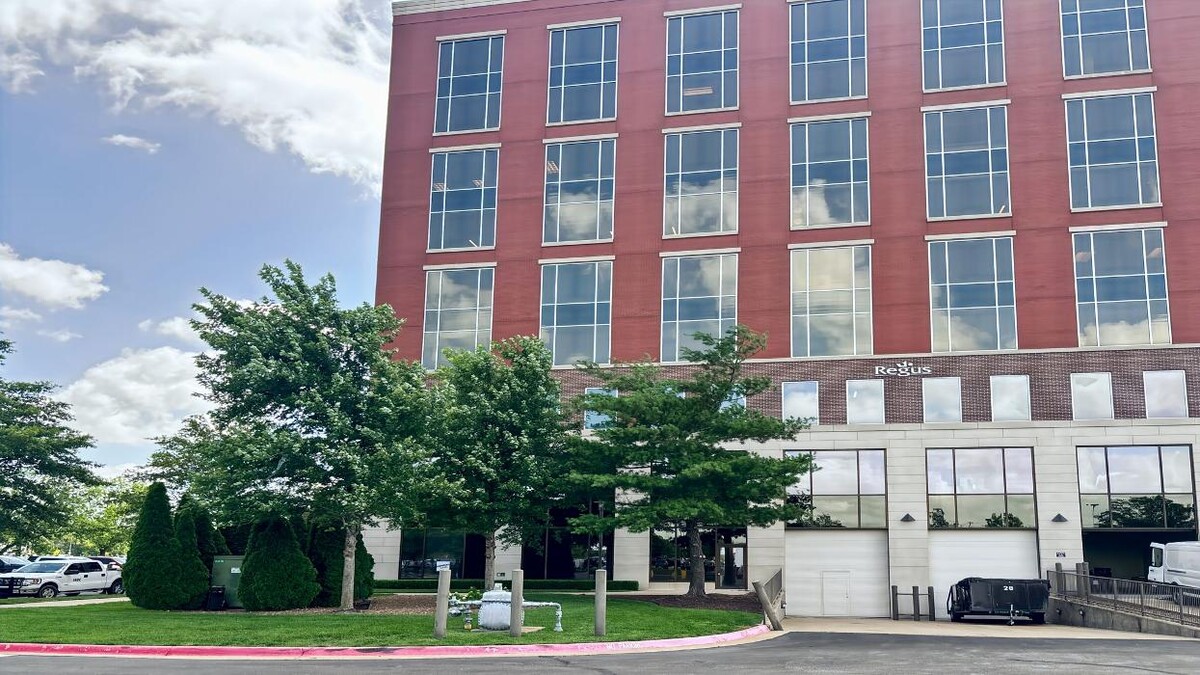 Images Regus - Bentonville - Bentonville Plaza