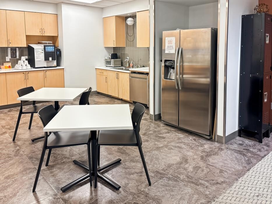 Images Regus - Bentonville - Bentonville Plaza