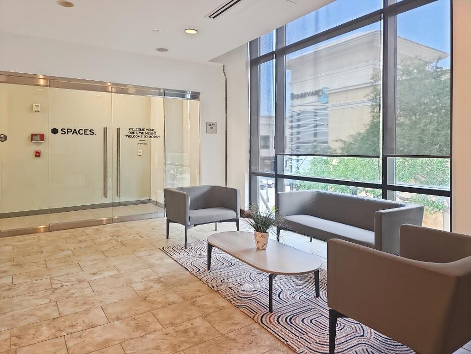 Images Spaces Grand Blvd