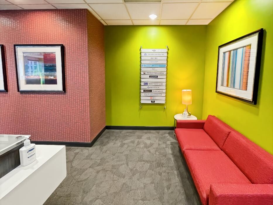 Images Regus - Dallas - Downtown Republic Center