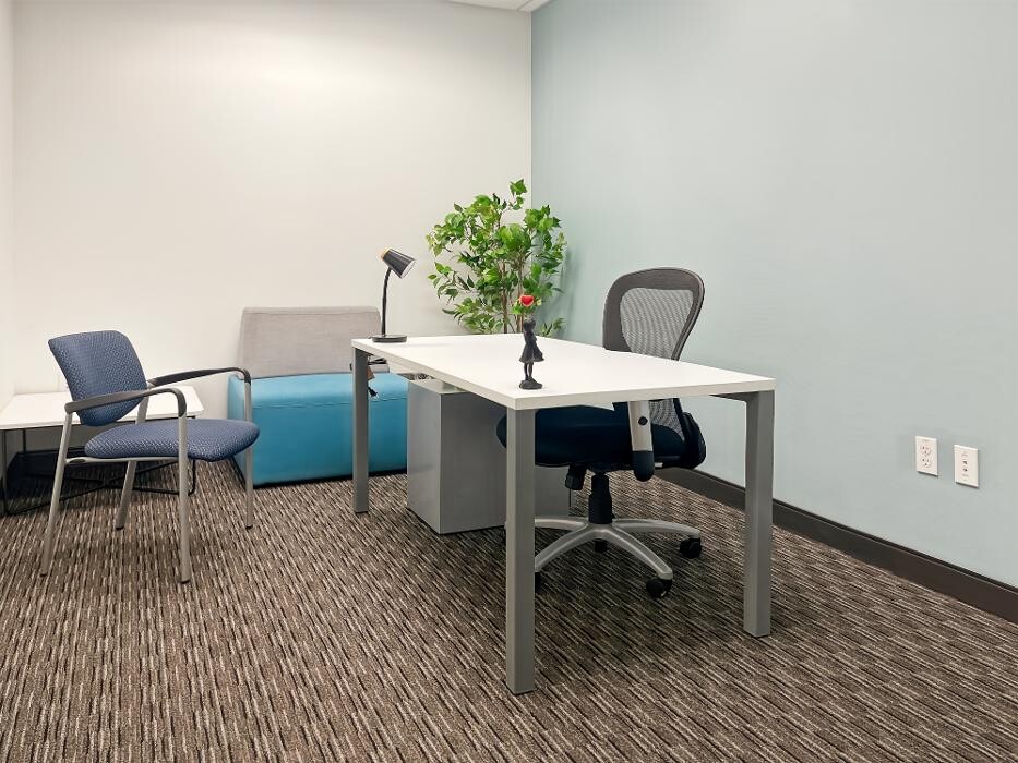 Images Regus - Dallas - Downtown Republic Center