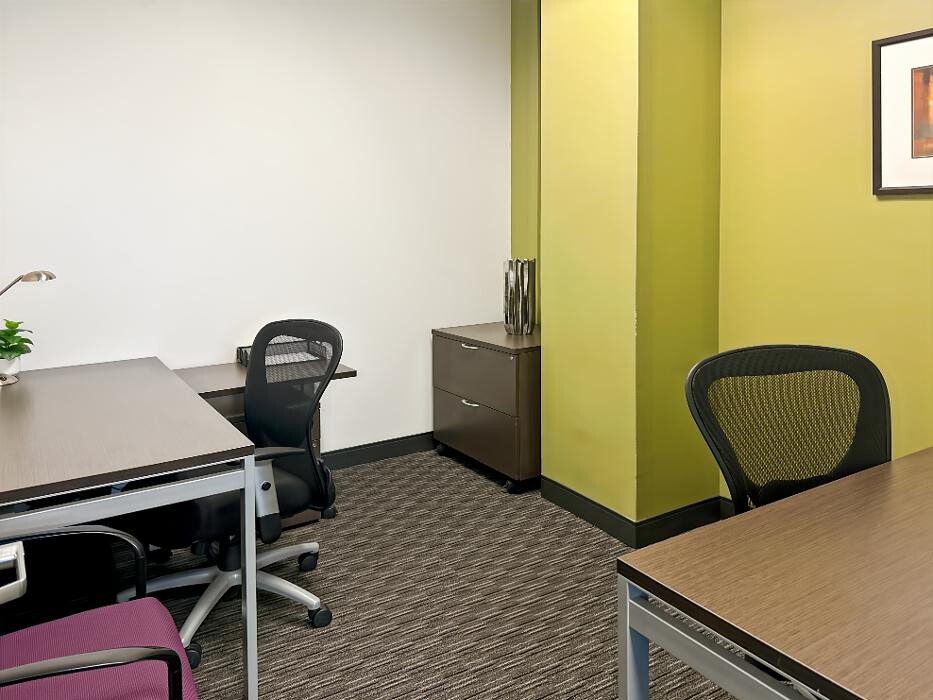 Images Regus - Columbia Town Center
