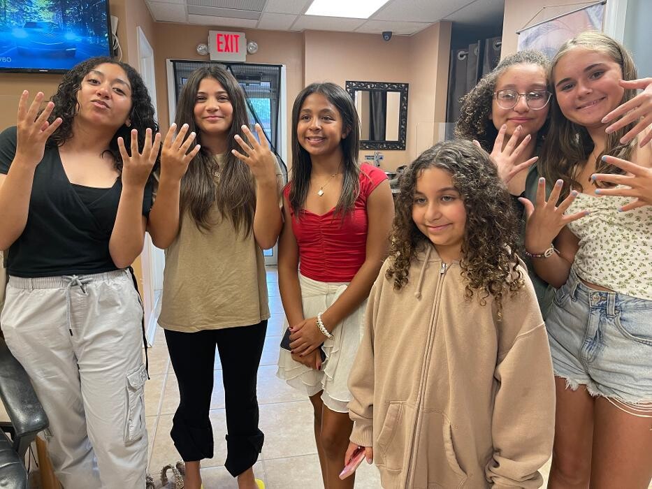 Images VF Nail Bar & Spa