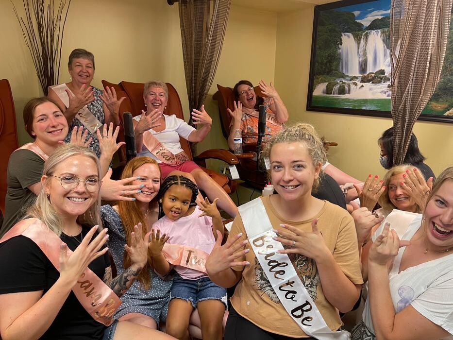 Images VF Nail Bar & Spa