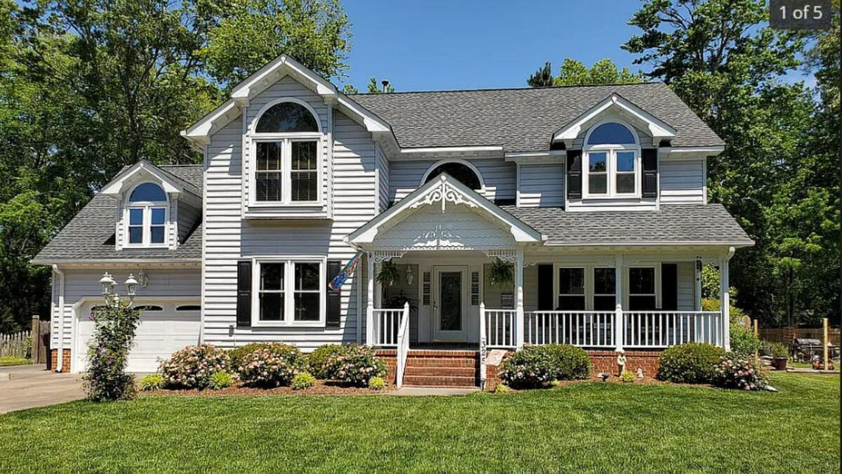 Images CertaPro Painters of Virginia Beach, VA