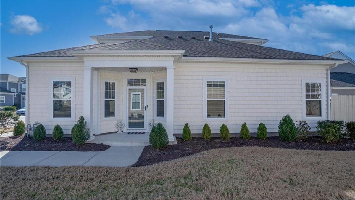 Images CertaPro Painters of Virginia Beach, VA