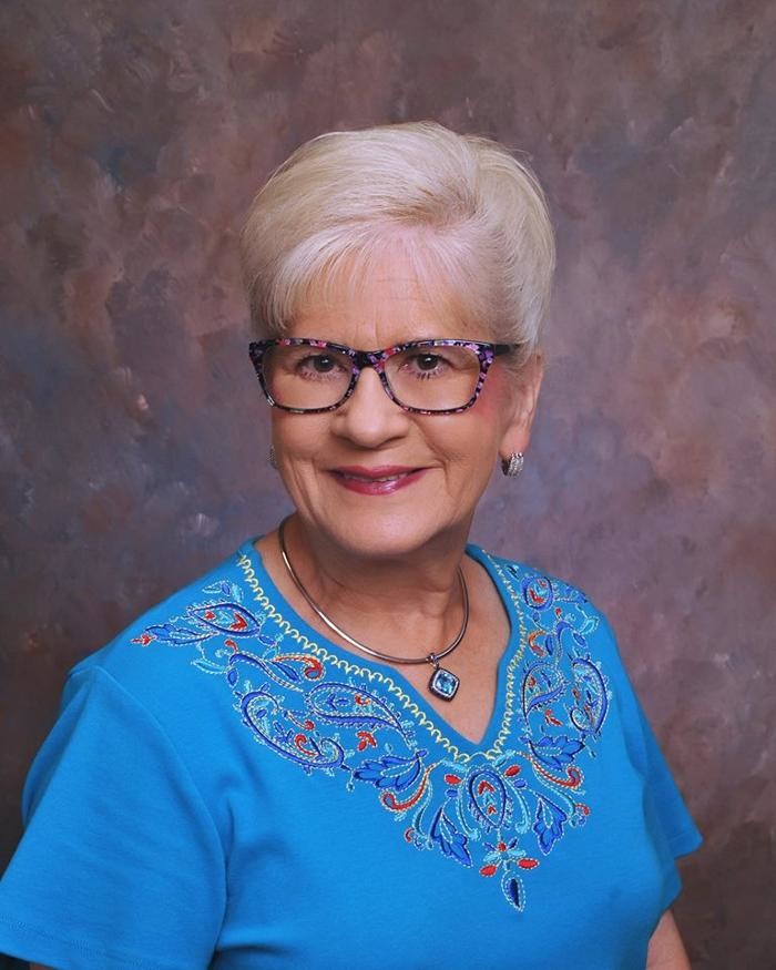 Images Lillian Jayne Real Estate