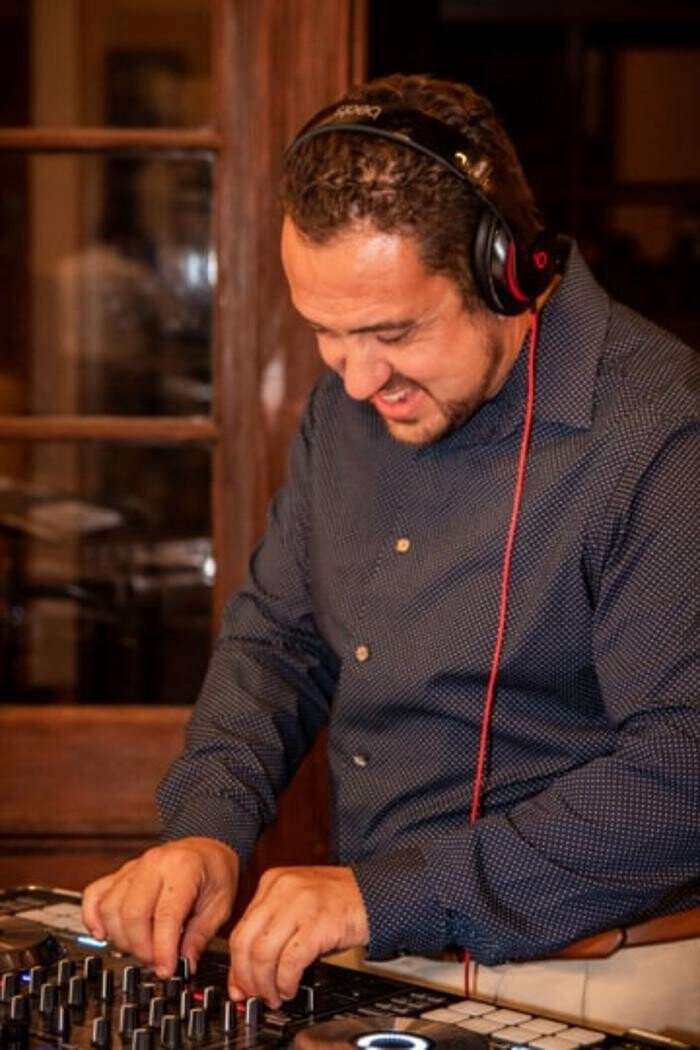 Images DJ Denny Romo