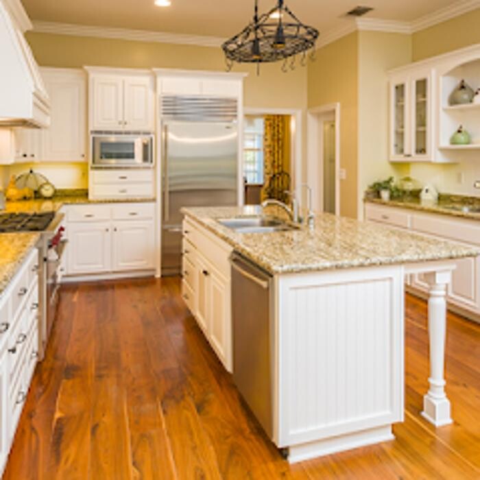 Images L J Level Construction Inc.