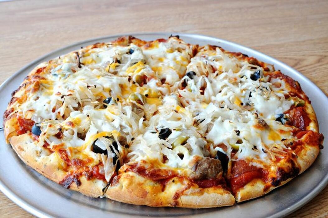 Images Boss' Pizza & Chicken Grand Forks