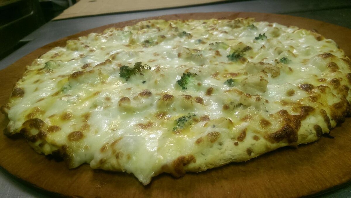Images Boss' Pizza & Chicken Grand Forks
