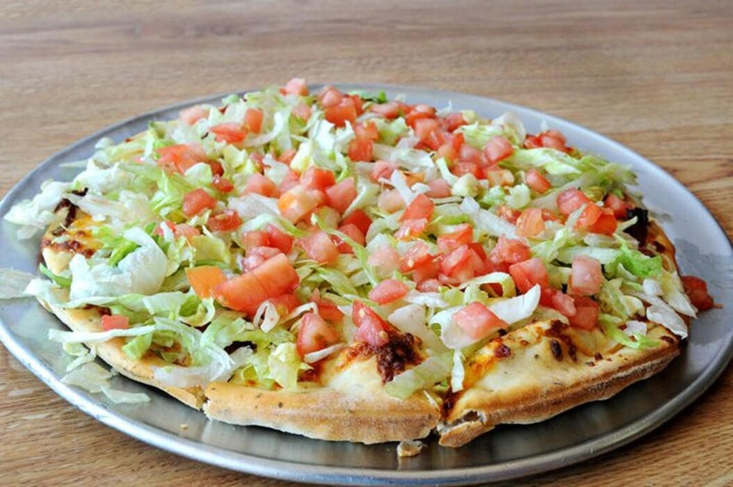 Images Boss' Pizza & Chicken Grand Forks
