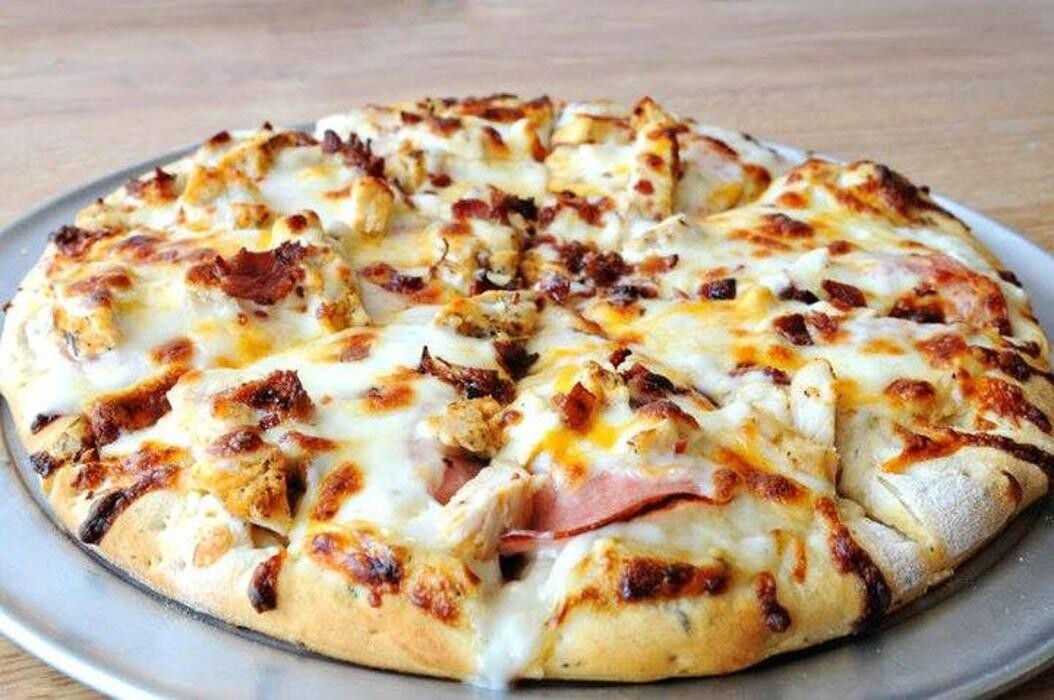 Images Boss' Pizza & Chicken Grand Forks