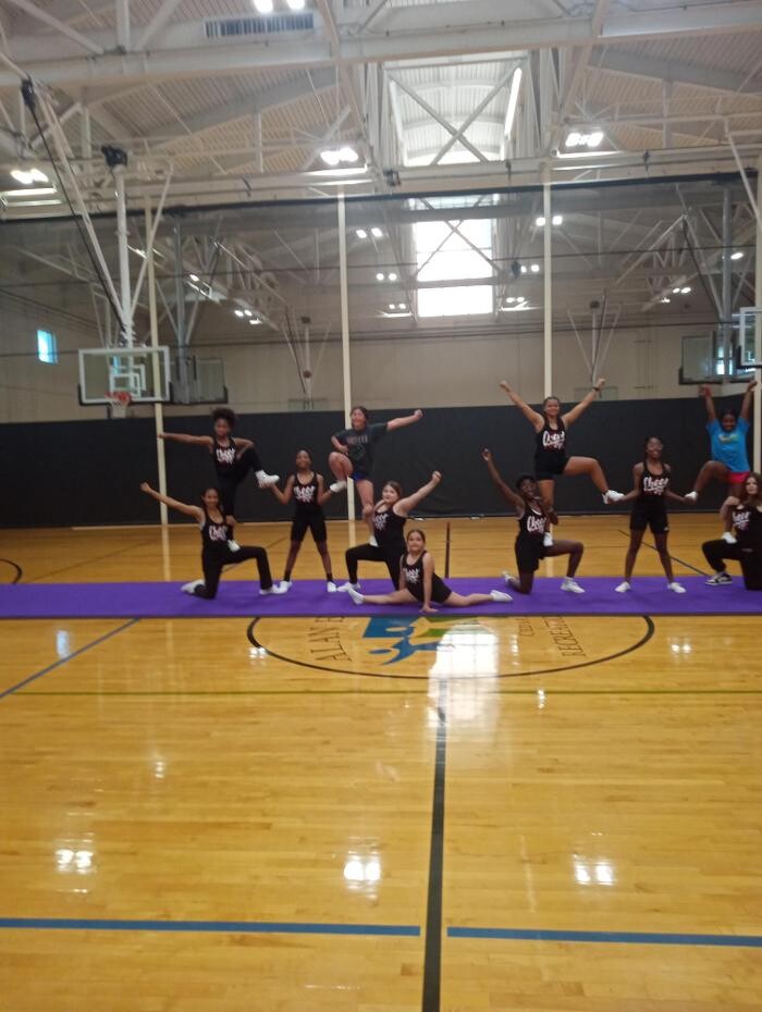 Images SPARKz AS Cheerleading Corporation
