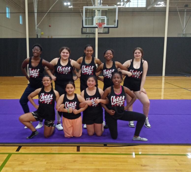Images SPARKz AS Cheerleading Corporation