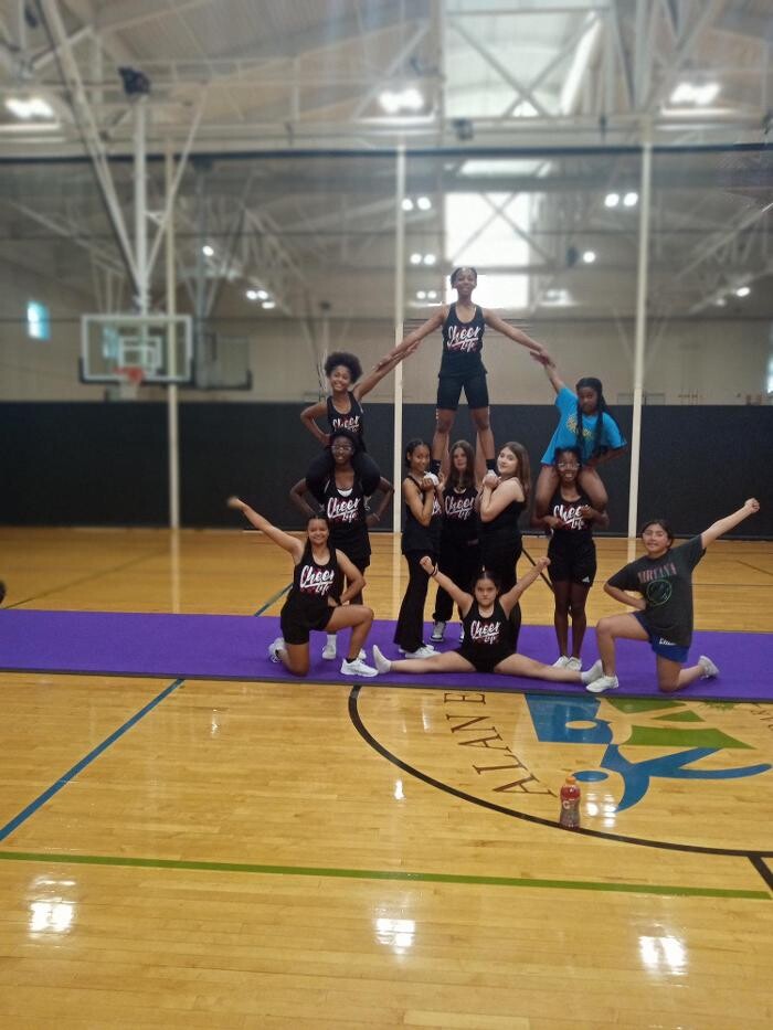 Images SPARKz AS Cheerleading Corporation
