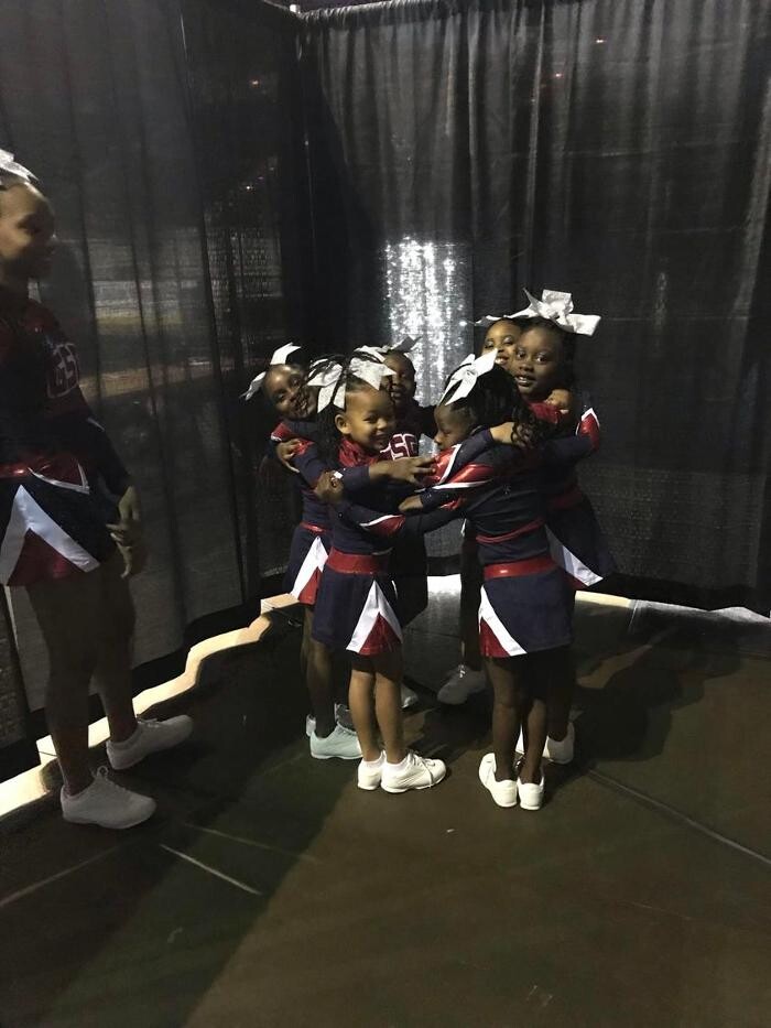 Images SPARKz AS Cheerleading Corporation