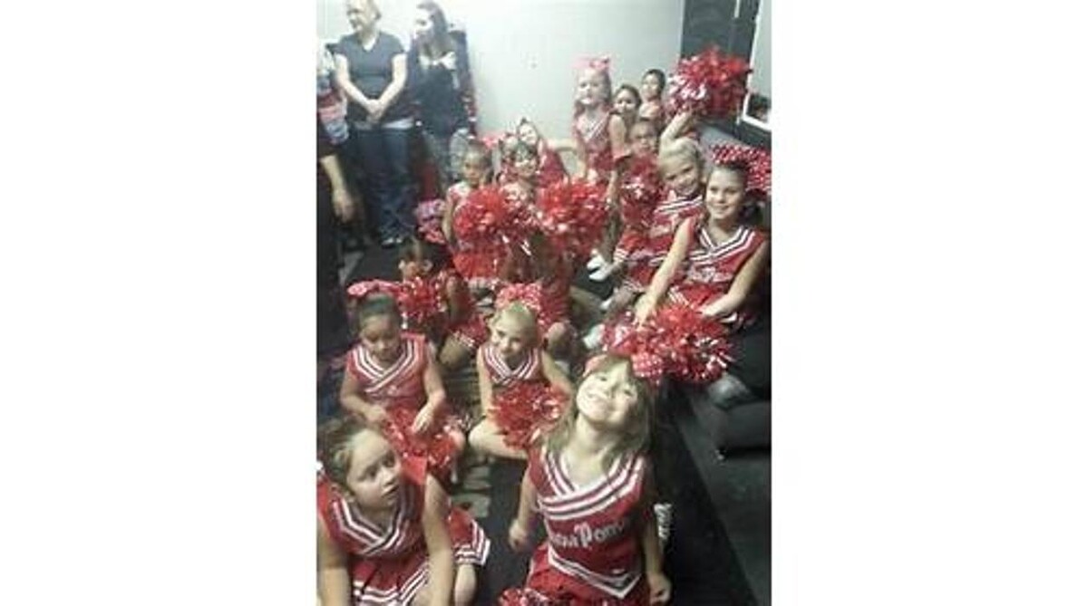 Images Show Poms Dance & Cheer Teams