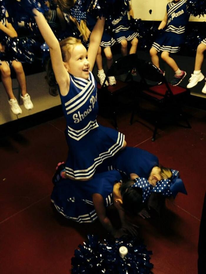 Images Show Poms Dance & Cheer Teams