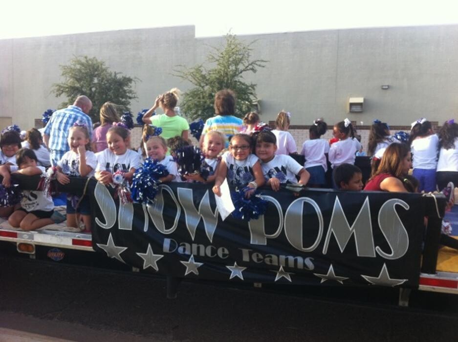 Images Show Poms Dance & Cheer Teams