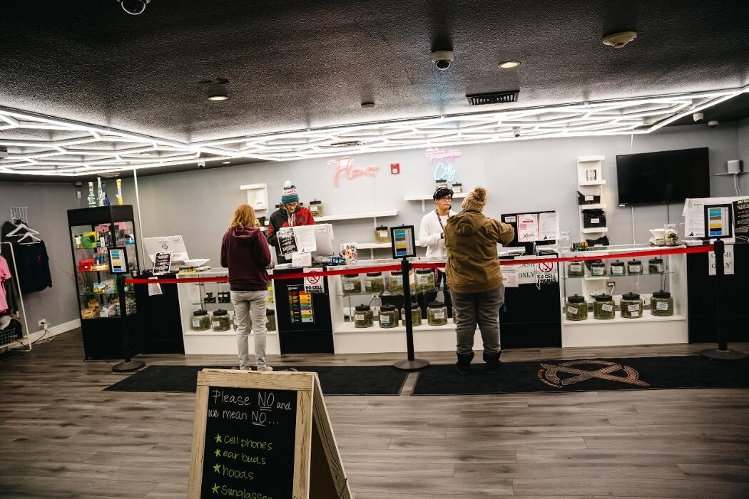 Images Xclusive Cannabis Dispensary