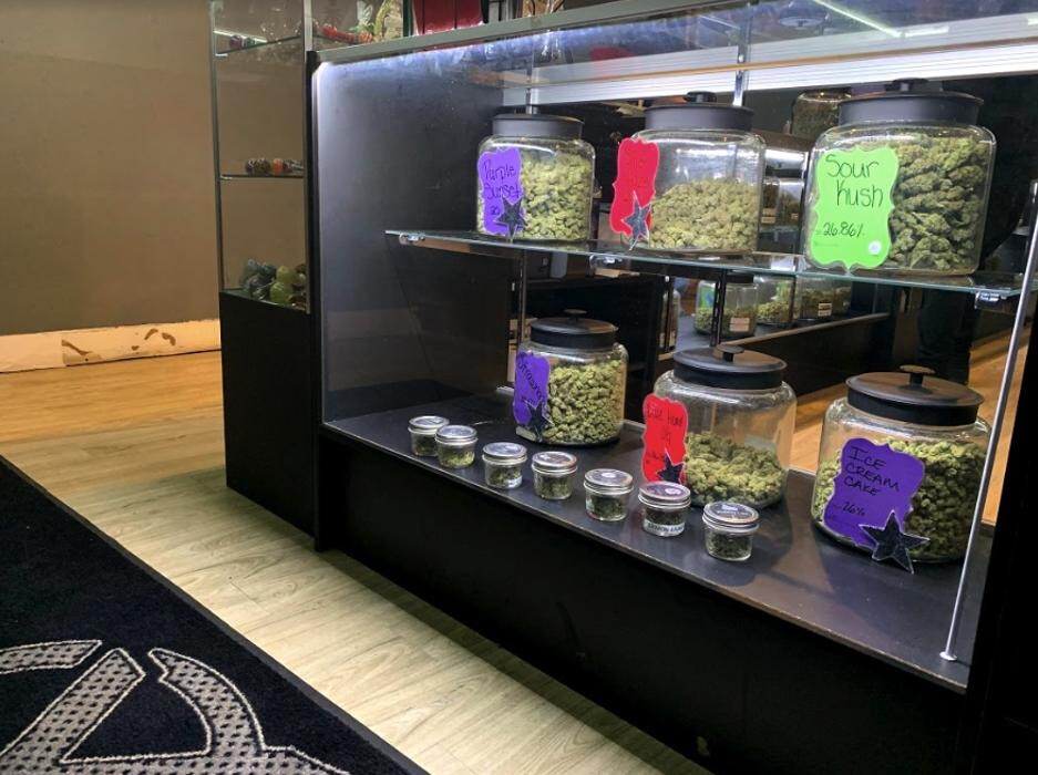 Images Xclusive Cannabis Dispensary
