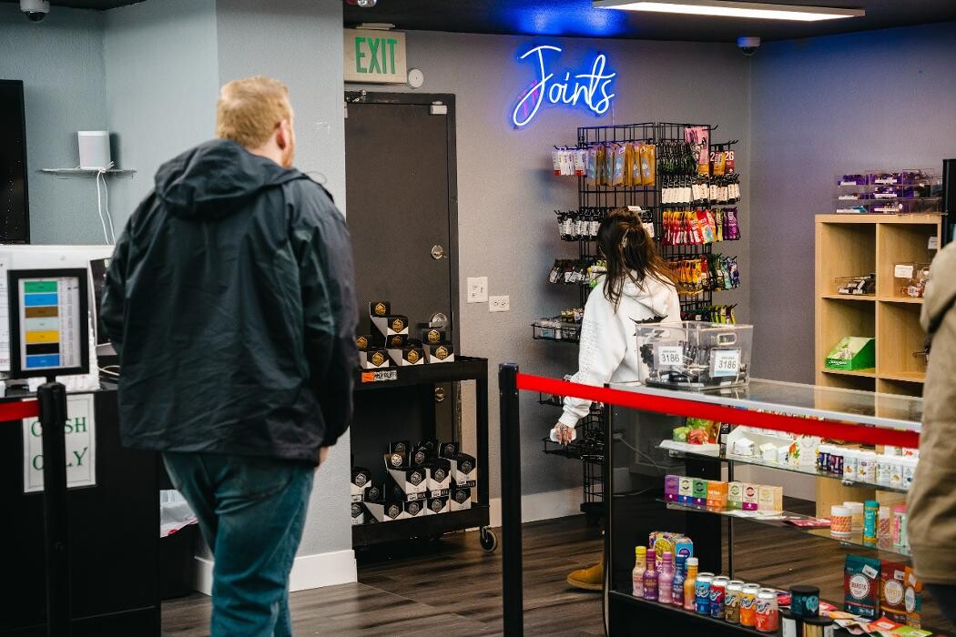 Images Xclusive Cannabis Dispensary