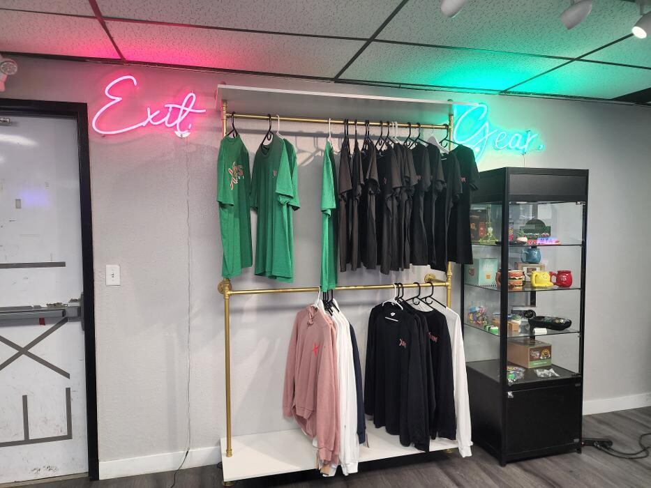 Images Xclusive Cannabis Dispensary