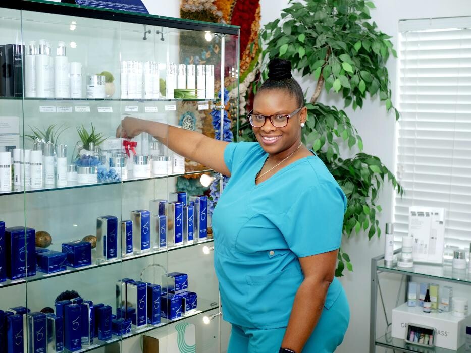 Images Arviv Medical Aesthetics Tampa