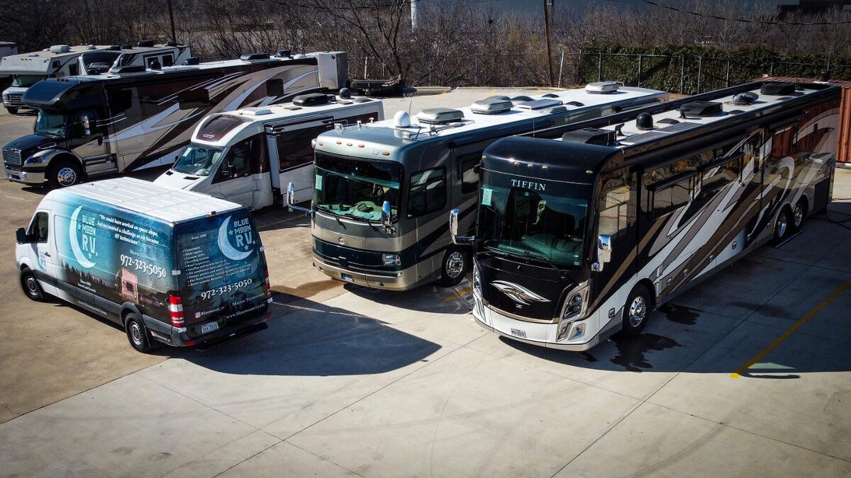 Images Blue Moon Mobile RV