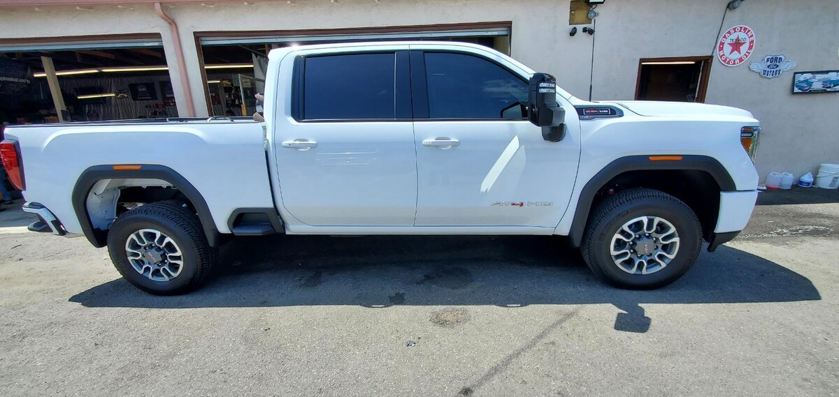 Images Edgeless Auto Tint specialist