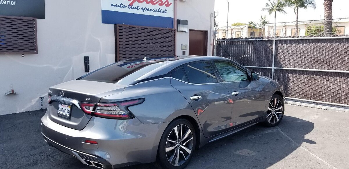 Images Edgeless Auto Tint specialist