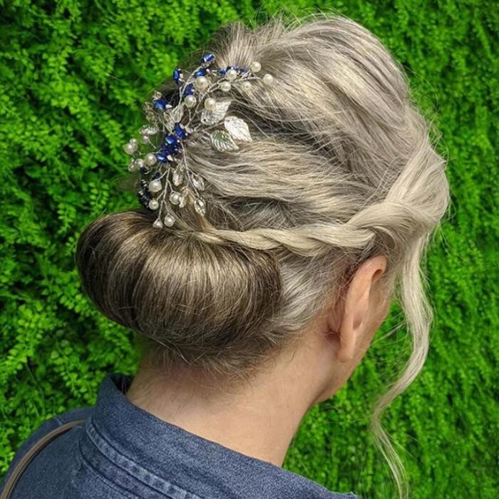 Images Haircutters in the Park - Aveda Lifestyle Salon
