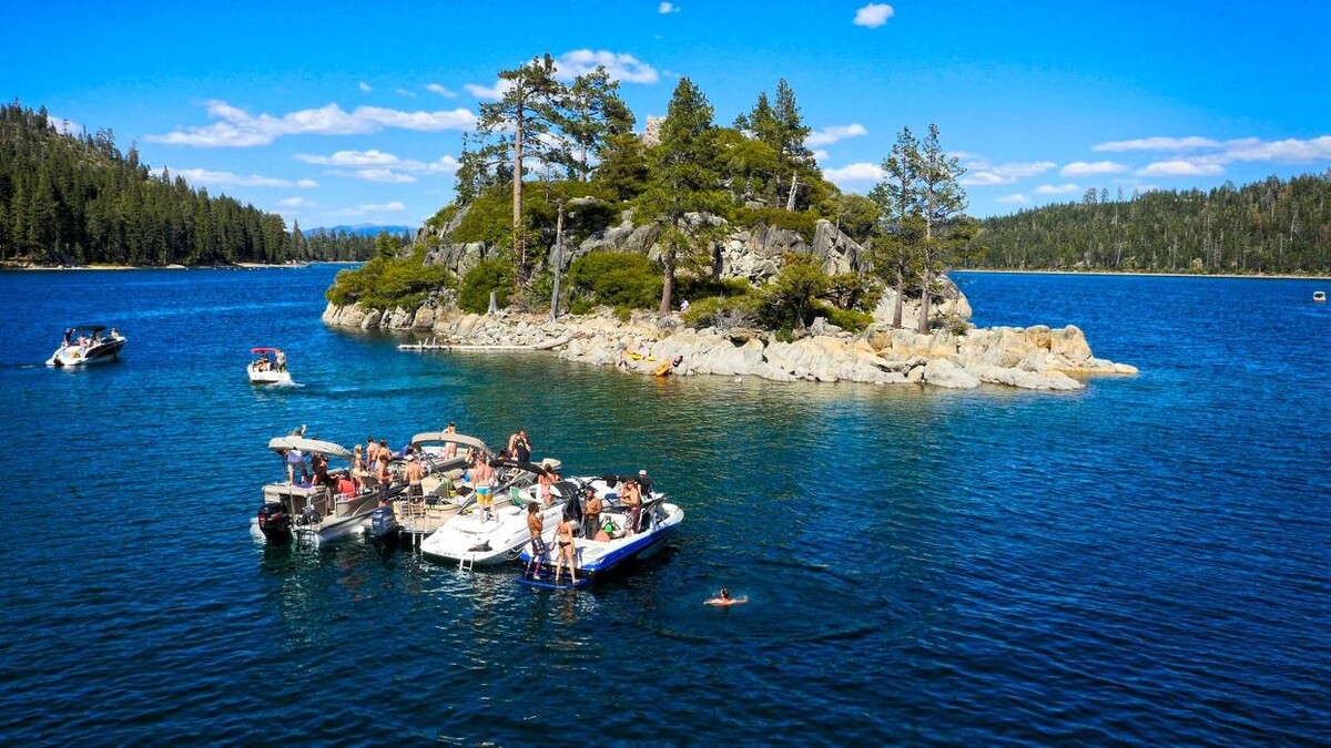 Images Rent A Boat Lake Tahoe
