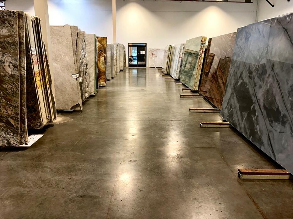 Images Arista Quartz & Natural Stones