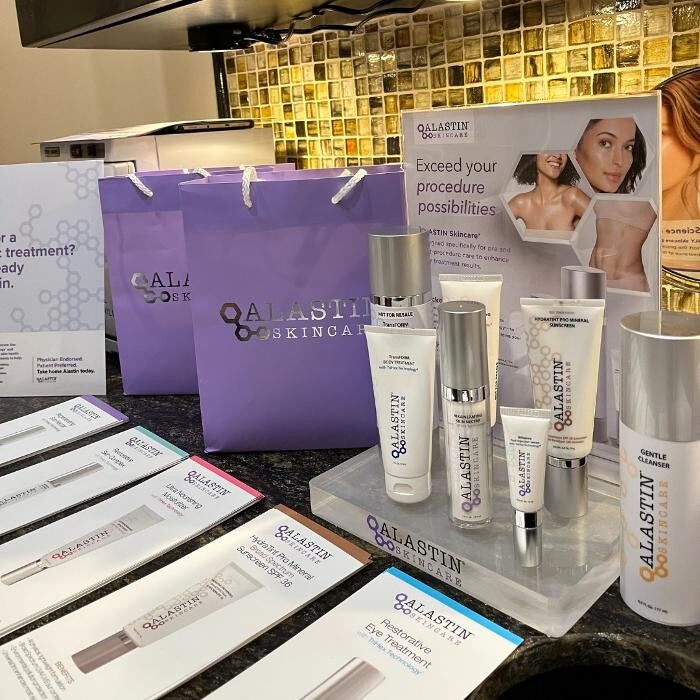 Images Adam & Eve Medical Aesthetics