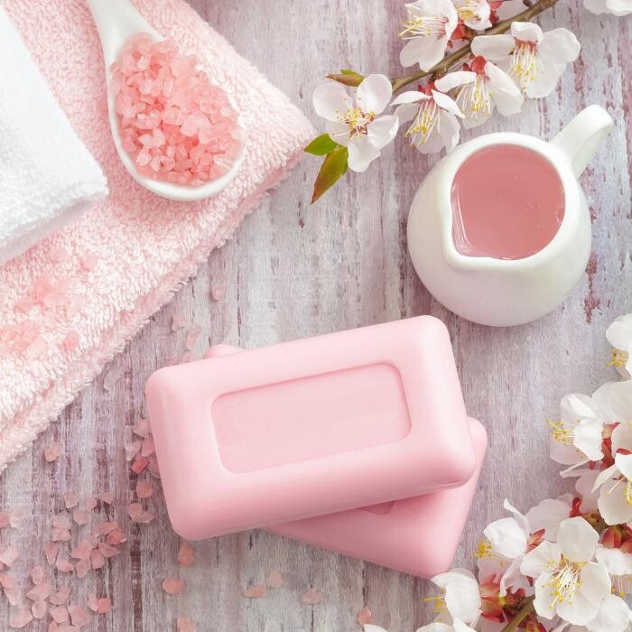 Images Adam & Eve Medical Aesthetics