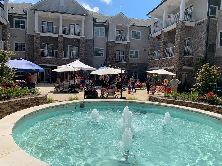 Images Residences at Wellpoint