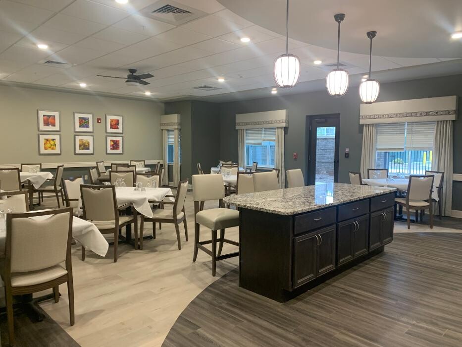 Images Residences at Wellpoint