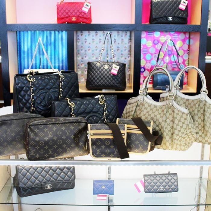 Images Keeks Buy + Sell Designer Handbags
