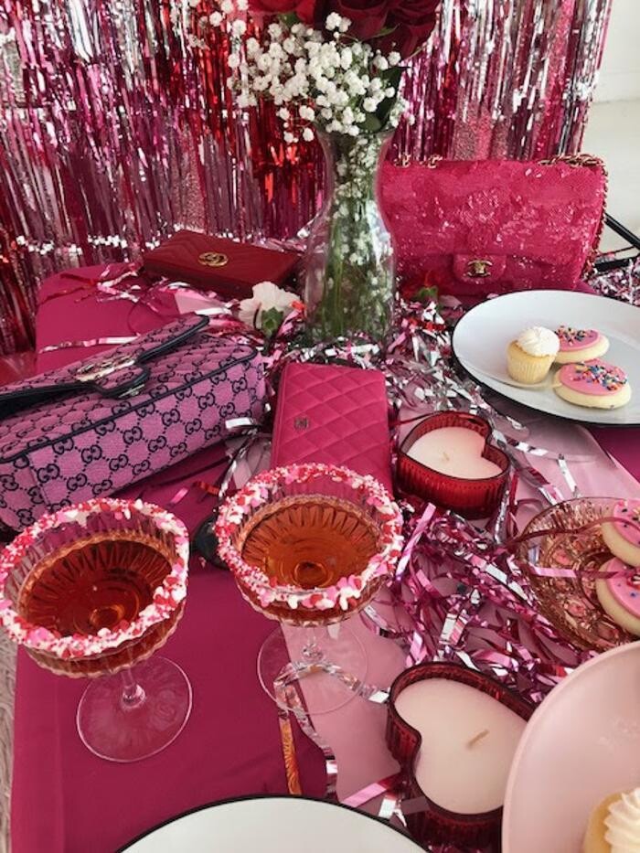 Images Keeks Buy + Sell Designer Handbags