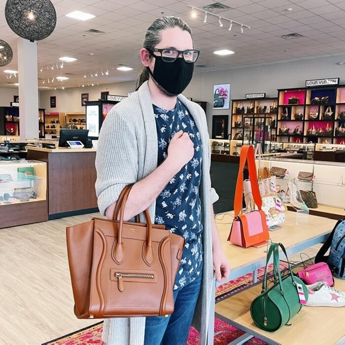 Images Keeks Buy + Sell Designer Handbags