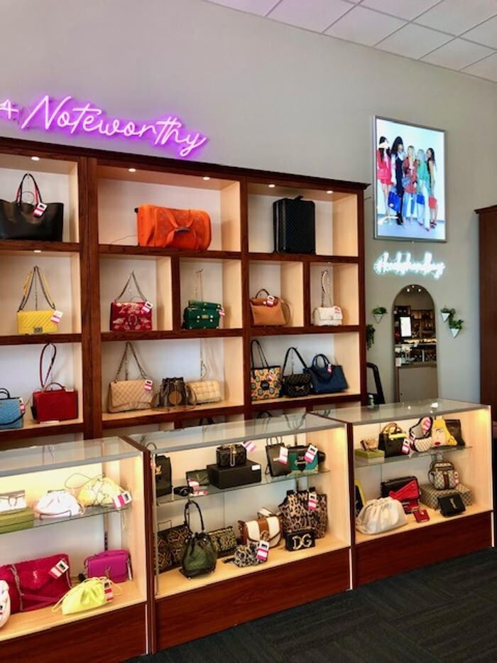 Images Keeks Buy + Sell Designer Handbags