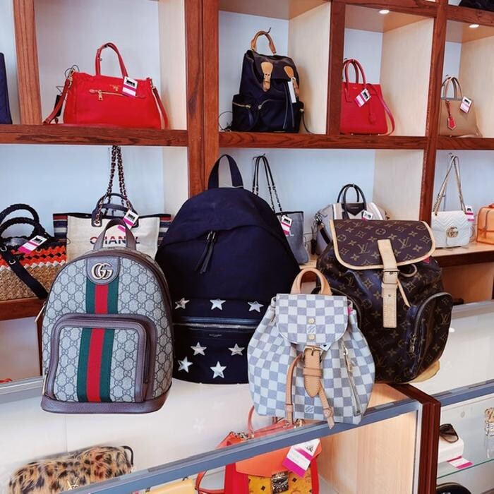 Images Keeks Buy + Sell Designer Handbags