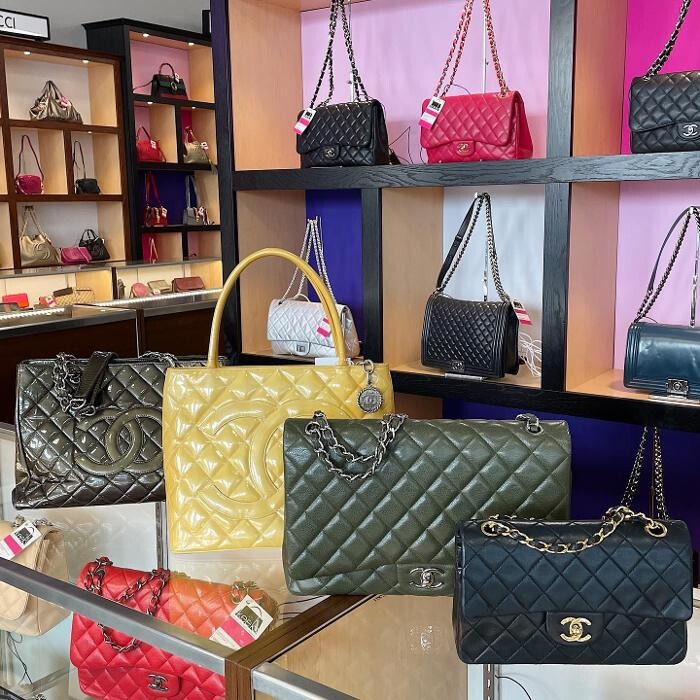 Images Keeks Buy + Sell Designer Handbags